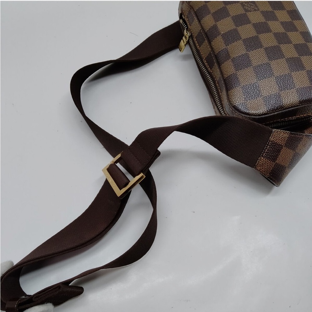 ✨LIKE NEW Louis Vuitton✨Damier Ebene Geronimos BELT / CROSSBODY BAG - Picture 17 of 17